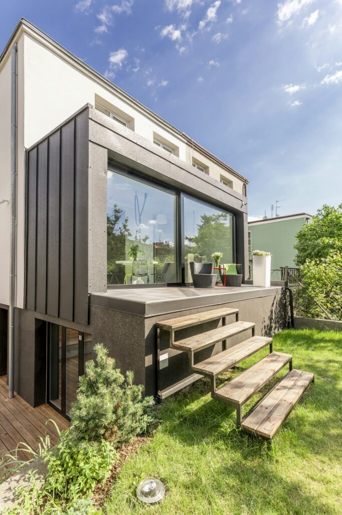 Detached house with a veranda