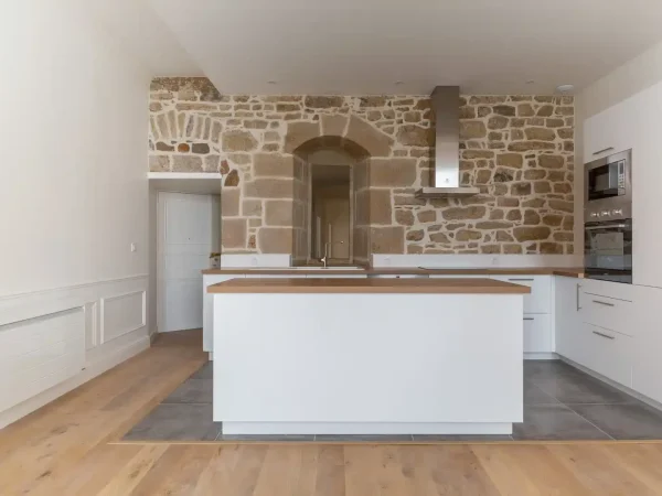 renovation-92536251-011
